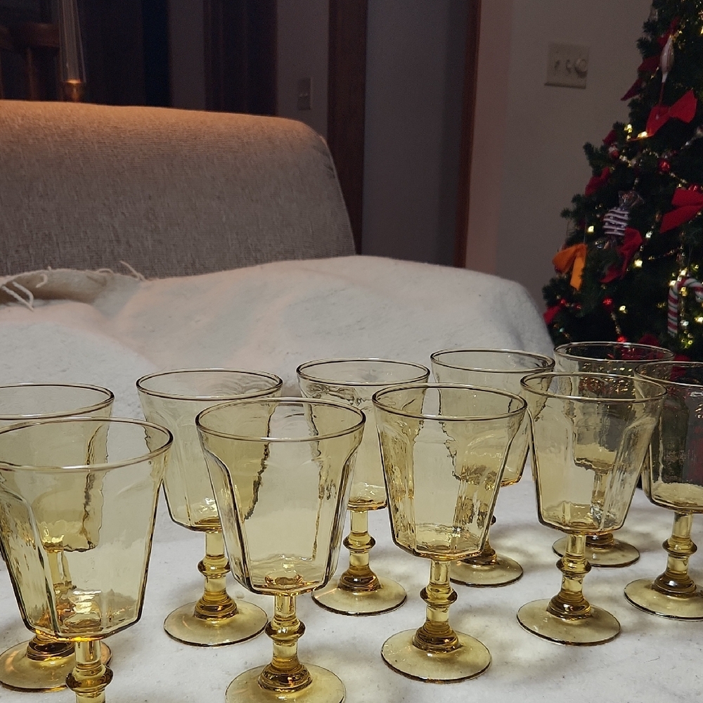 Lenox Gold Goblet Set